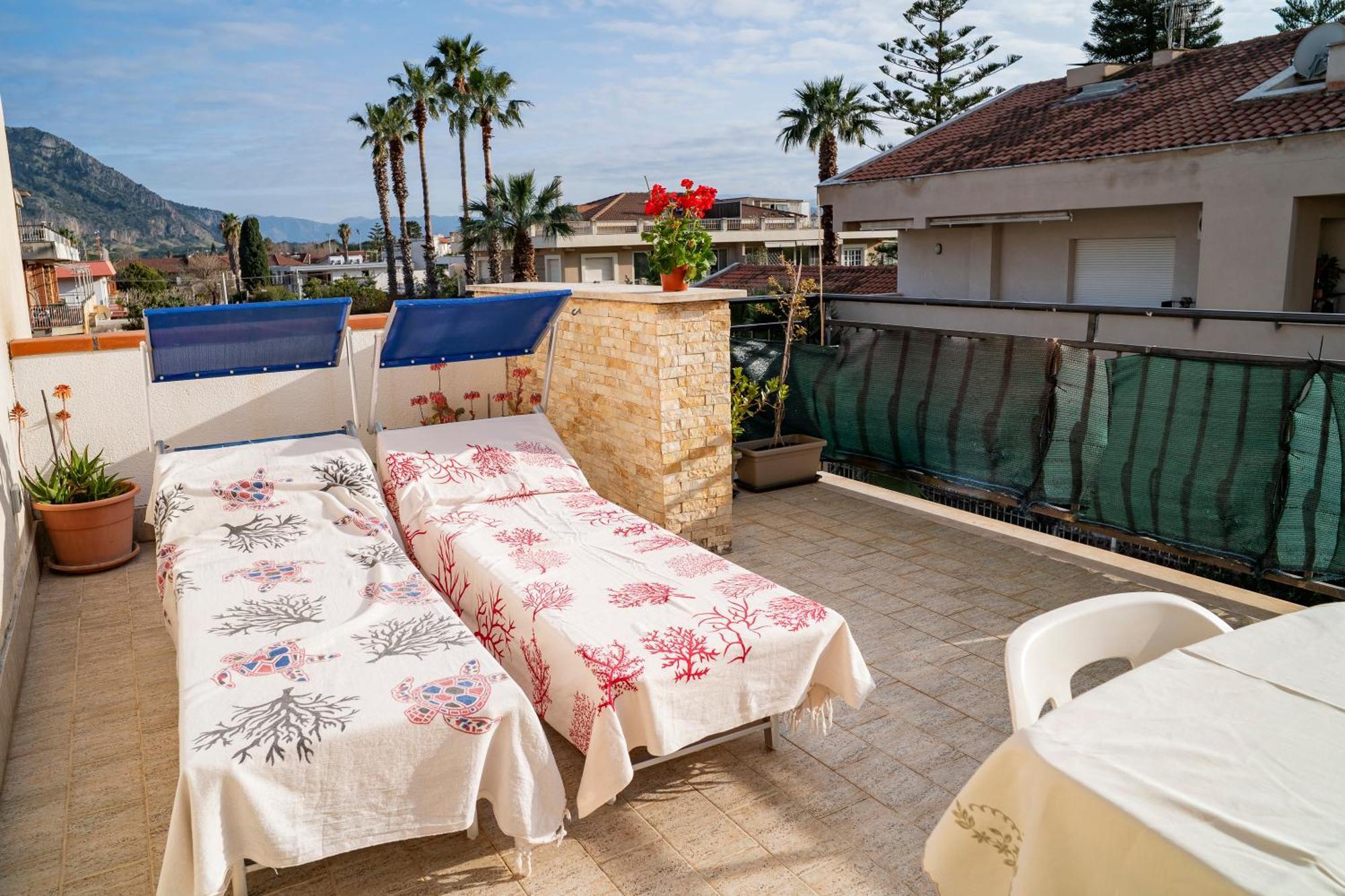 A Casa Di Mara Apartment Мондело Екстериор снимка